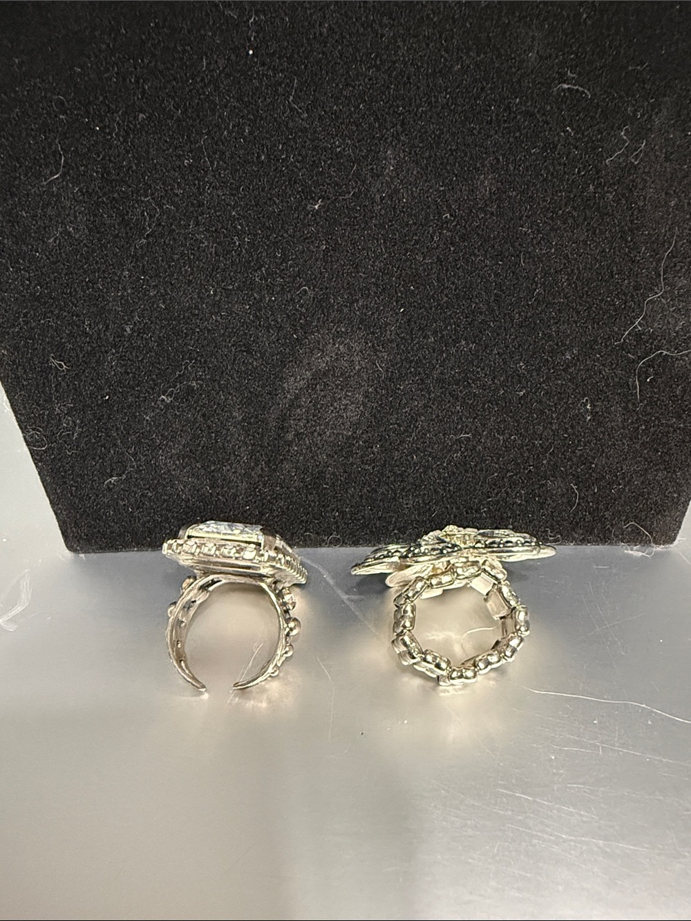Rectangular and Floral Cocktail Rings - Picture 2 of 6